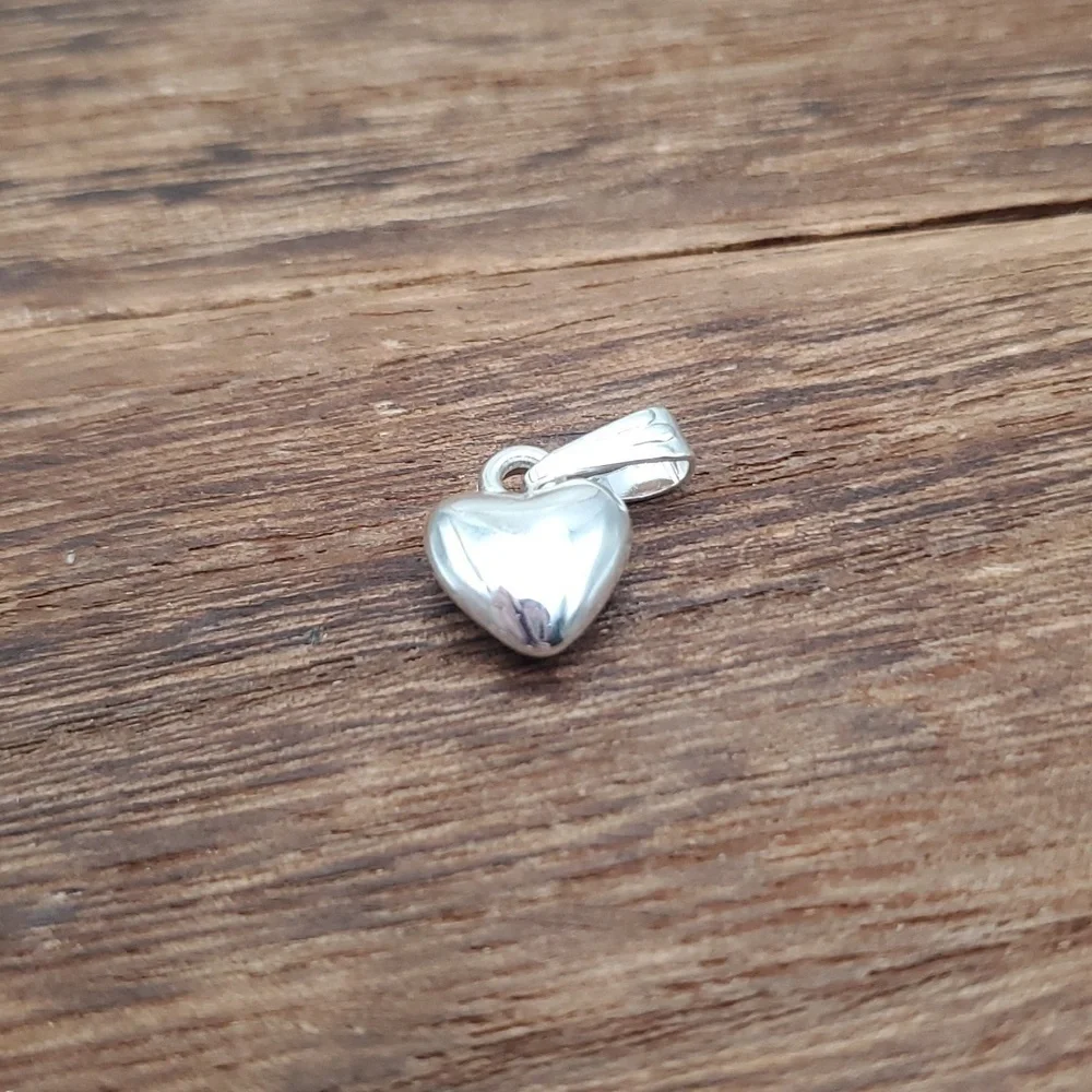 Silver drop‎ heart pendant